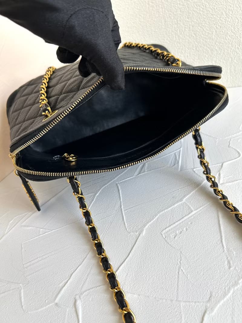 稀有中古二手Chanel黑色貝殼魚子醬皮革金色鏈條托特包/單肩包/側背包