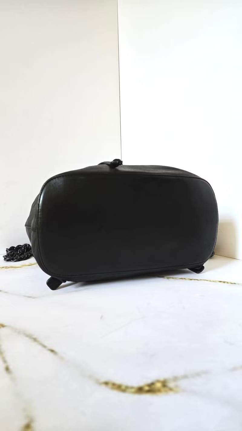 稀有中古Prada黑銀鏈子小羊皮雙肩包/後背包/背囊