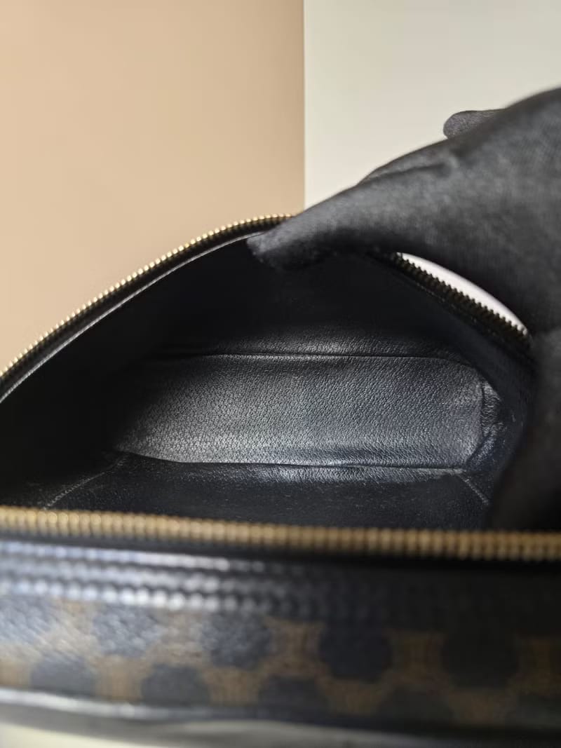 稀有款中古二手Celine黑色老花皮革化妝盒子包/側背包/斜揹包