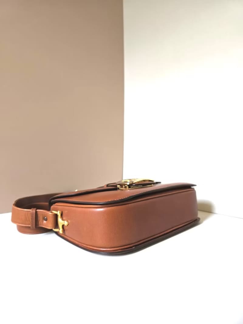 Celine Brown Gold Carriage Shoulder Bag/Slant Bag/Shoulder Bag/Side Bag