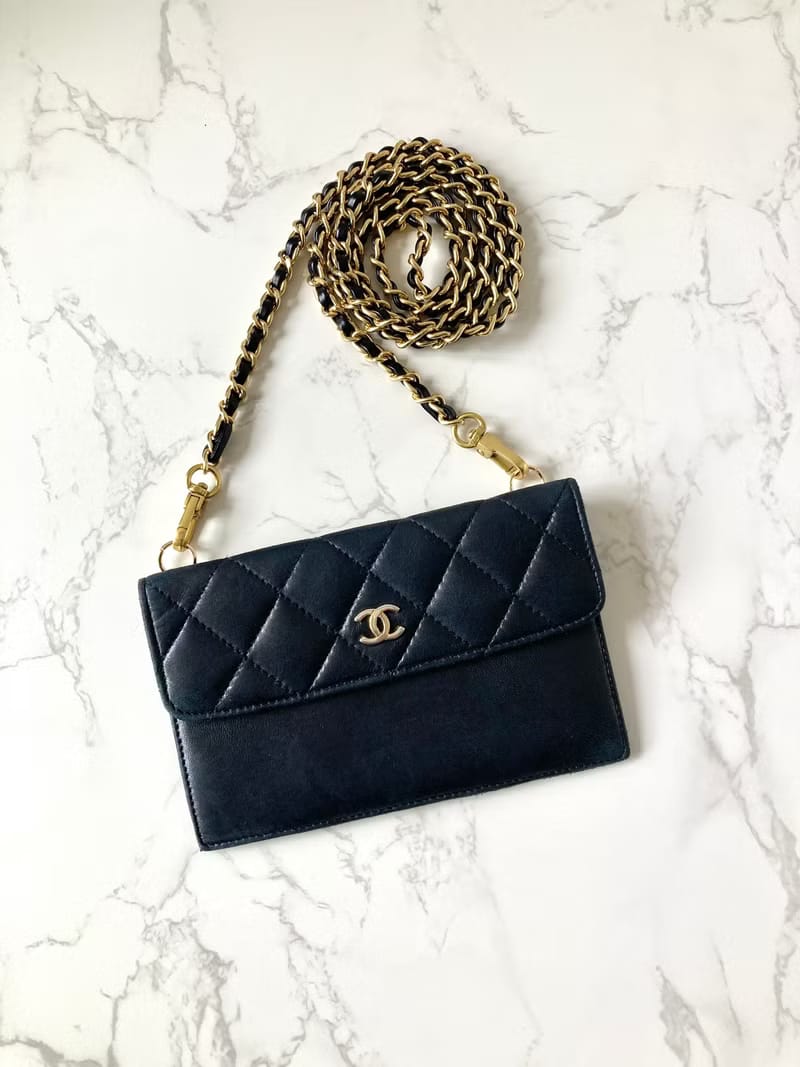 Chanel黑色小羊皮革斜背包/單肩包/側背包