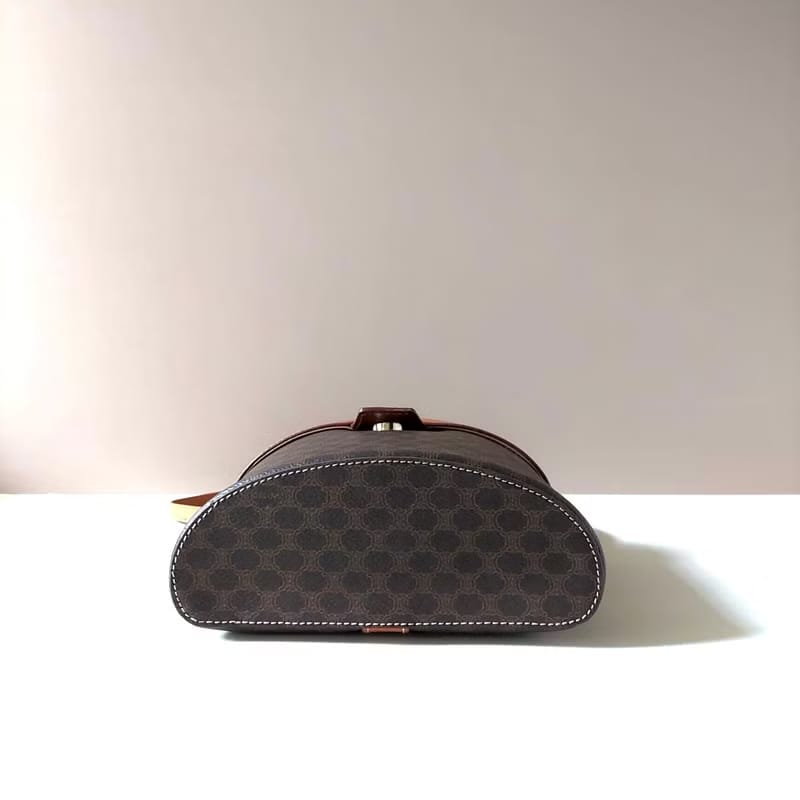 Celine coffee-colored old flower leather cosmetic chain shoulder bag/side bag/oblique bag