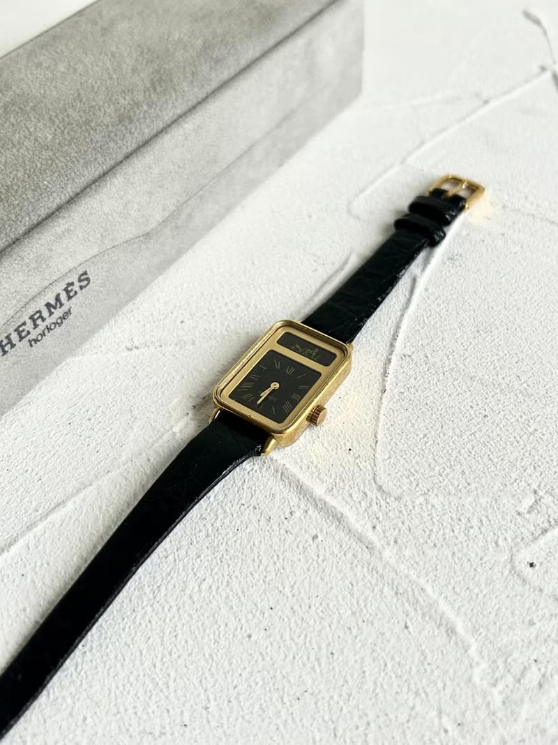 Hermes Tank 絕版黑金色女裝古董手錶