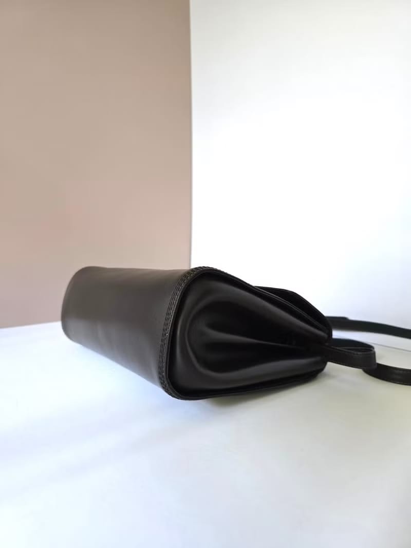 Loewe咖啡色凱莉包復古包皮革側背包/斜背包/單肩包