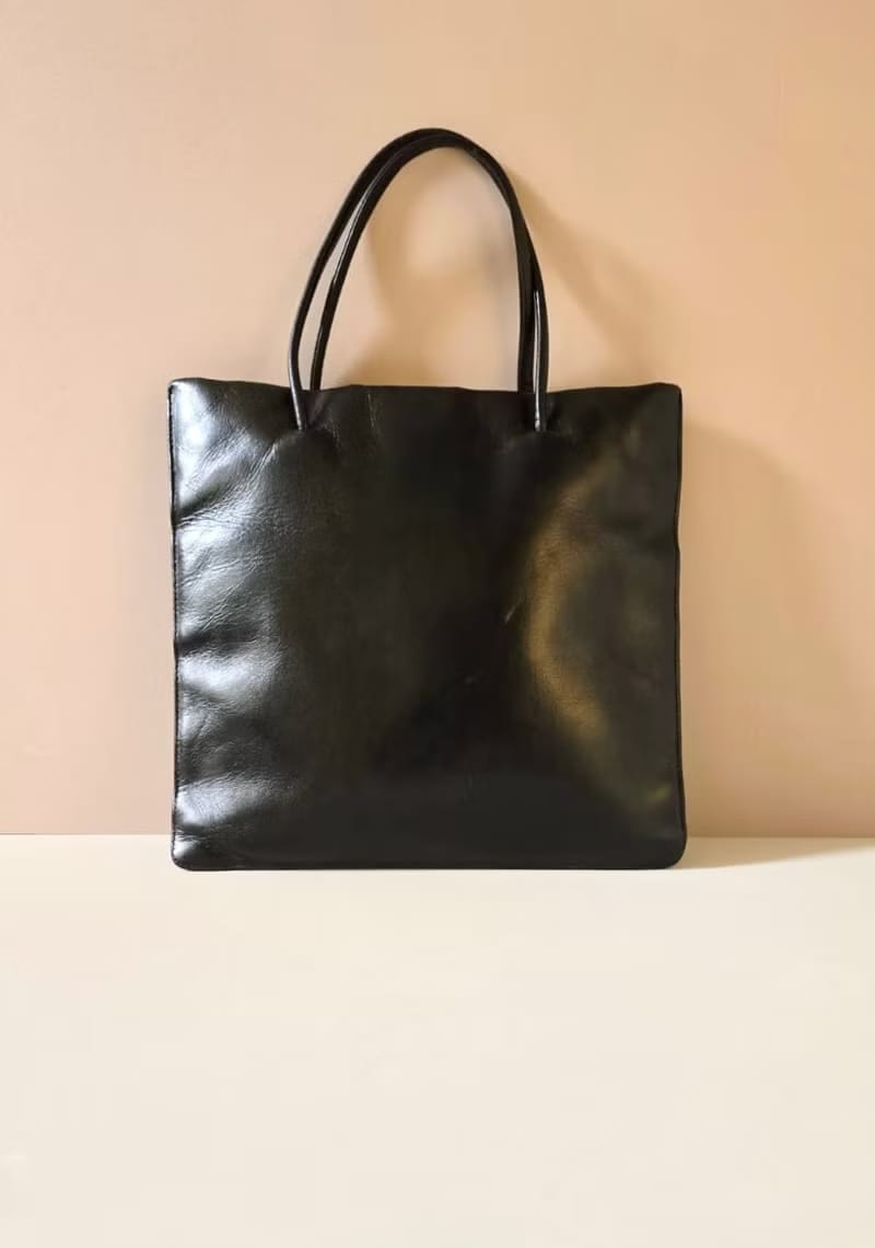 Loewe黑色吊飾托特包/手提包