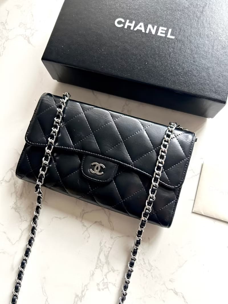 Chanel Classic Black Silver Matelassé WOC Shoulder Bag/Crossbody Bag/Long Wallet