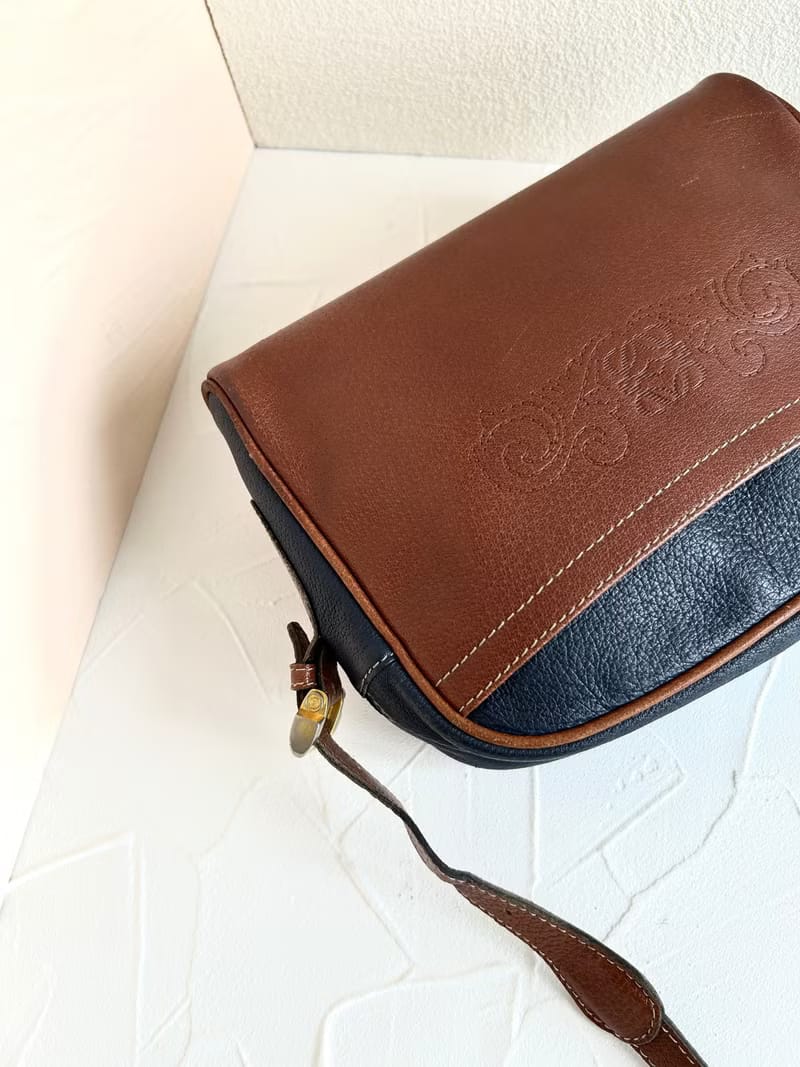 Loewe牛仔藍拼色古董相機包/側背包/斜背包