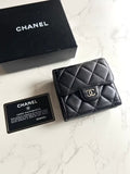 Chanel Double-Sided Black and Silver Lambskin Short Wallet/Wallet/Medium Wallet