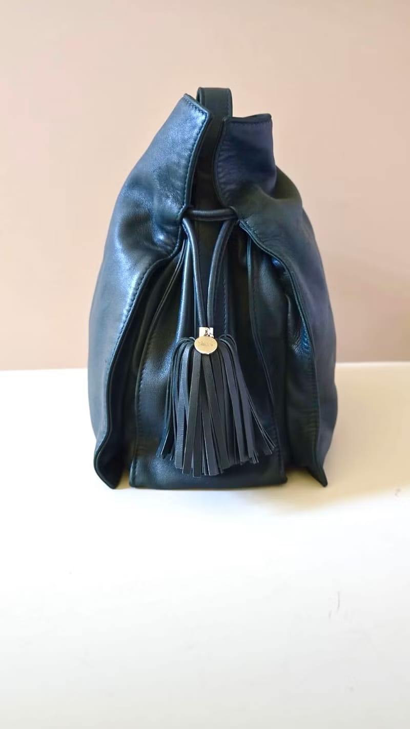 Loewe Flamenco Midnight Blue Anagram 流蘇水桶包/側背包/斜背包