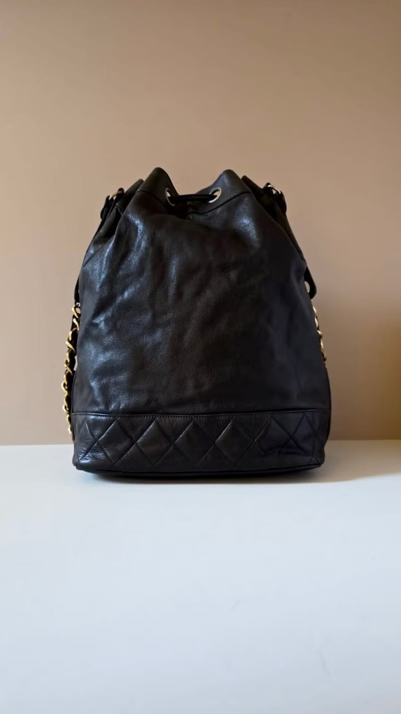 Chanel Vintage Black Full Leather Gold Chain Bucket Bag/Shoulder Bag/Crossbody Bag