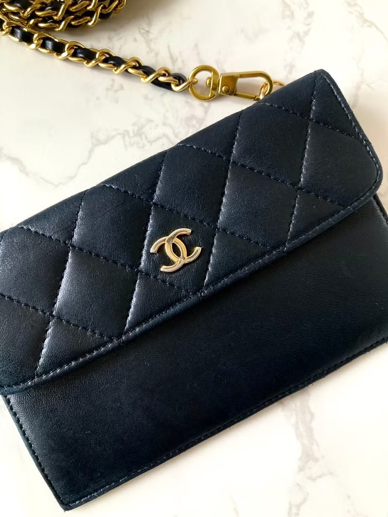 Chanel黑色小羊皮革斜背包/單肩包/側背包