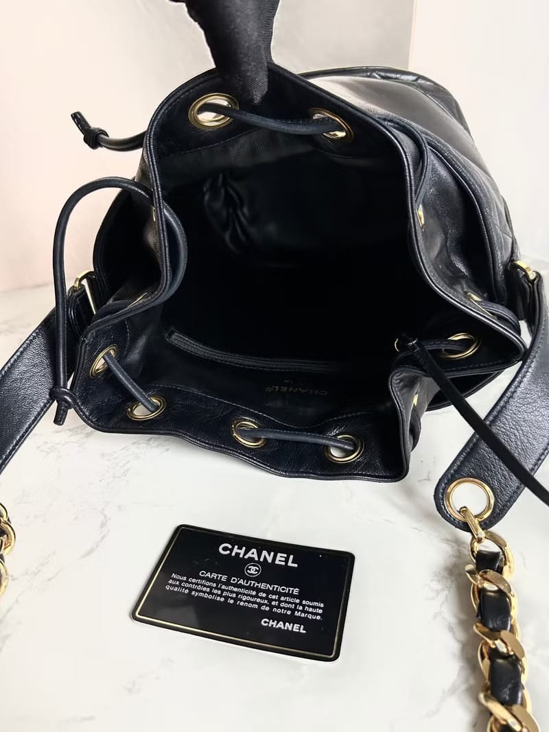 Chanel古董黑色水桶包/側背包/斜背包/單肩包