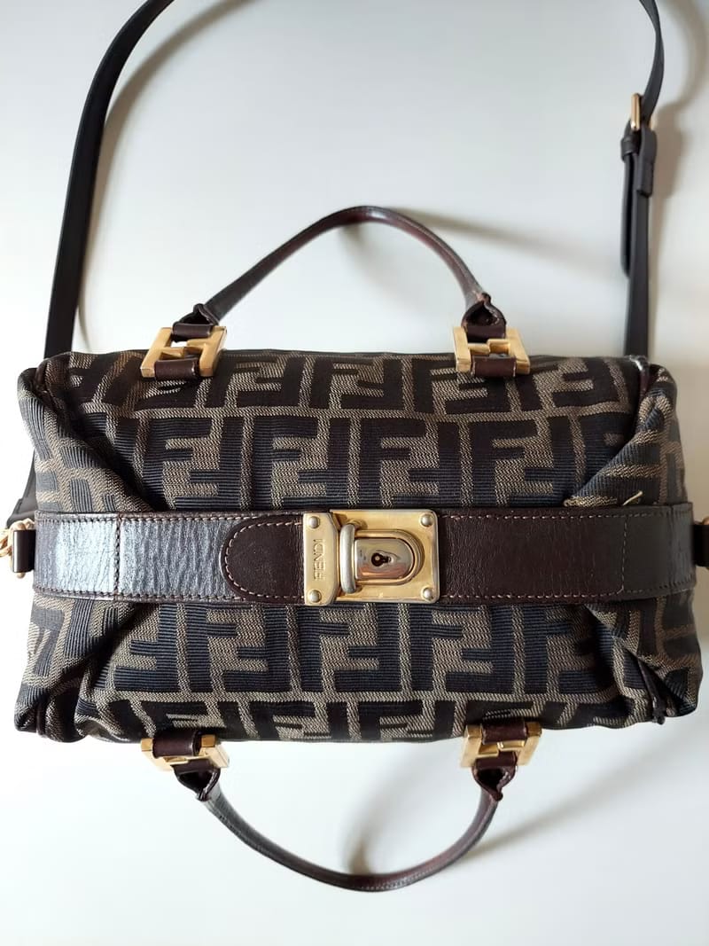 Fendi老花復古波士頓小包斜背包/單肩包/側背包