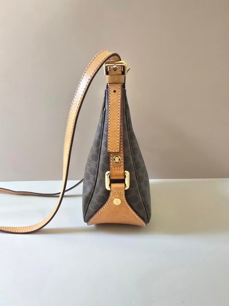 Second-hand Celine coffee-colored presbyopic Hobo side bag/crossbody bag