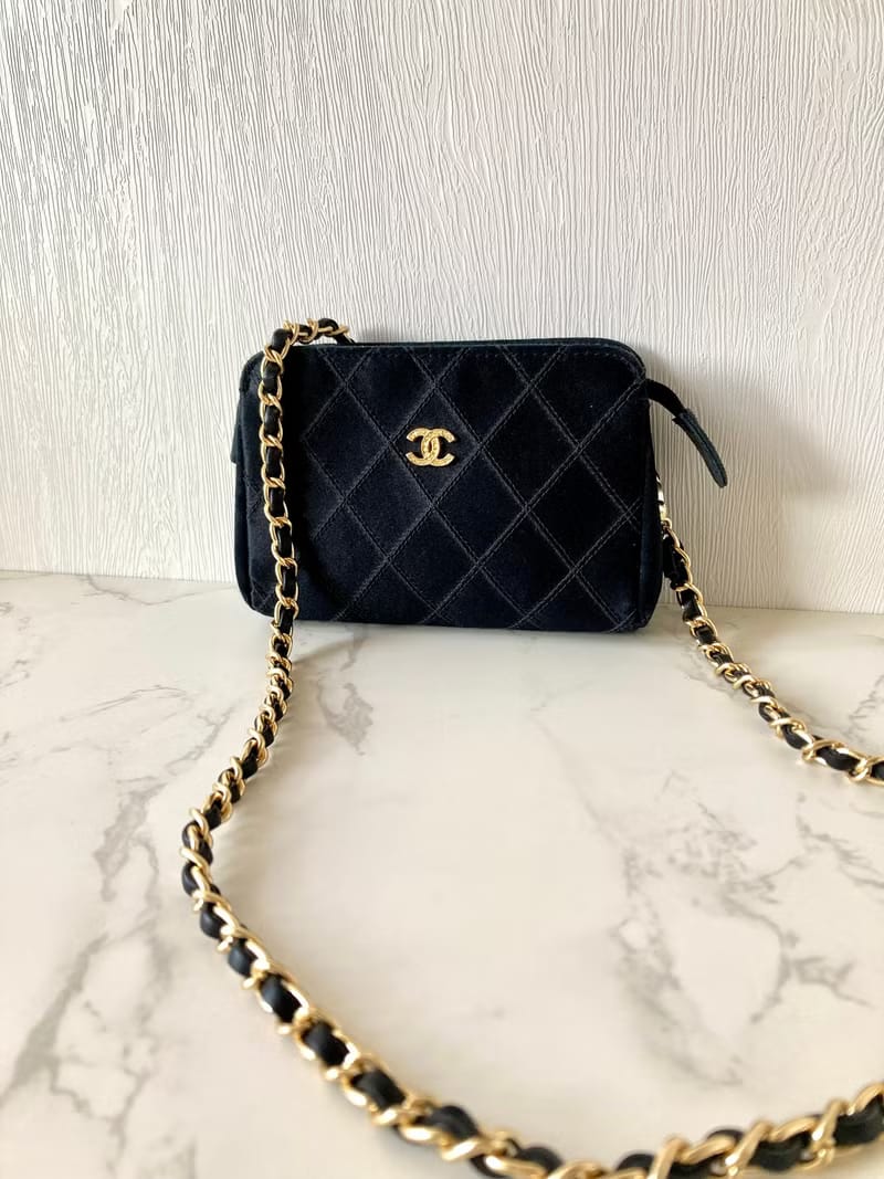 稀有品 Chanel 黑金色水鑽絲絹包/側背包/斜背包
