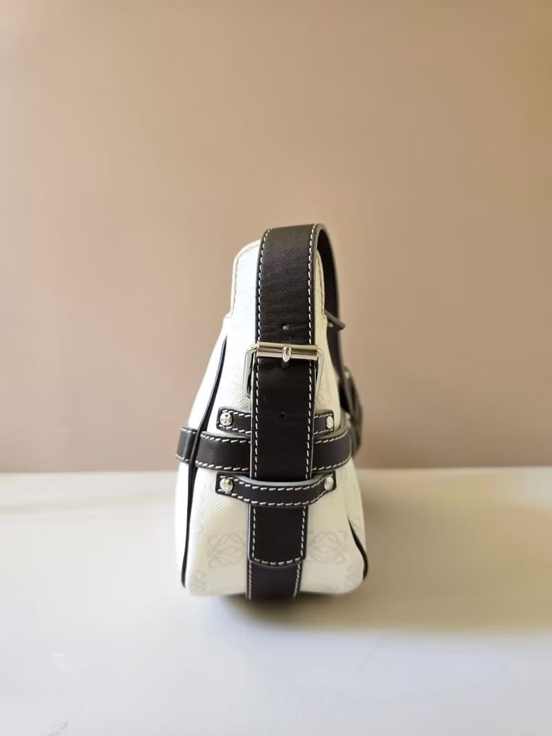 Loewe 白啡拼皮Anagram Hobo流浪包（一套2件）/腋下包/側背包