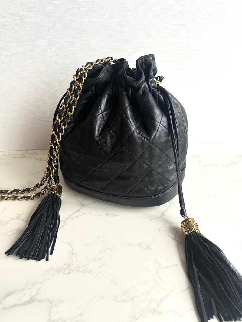 Chanel黑金流蘇水桶包/側背包/單肩包/斜背包