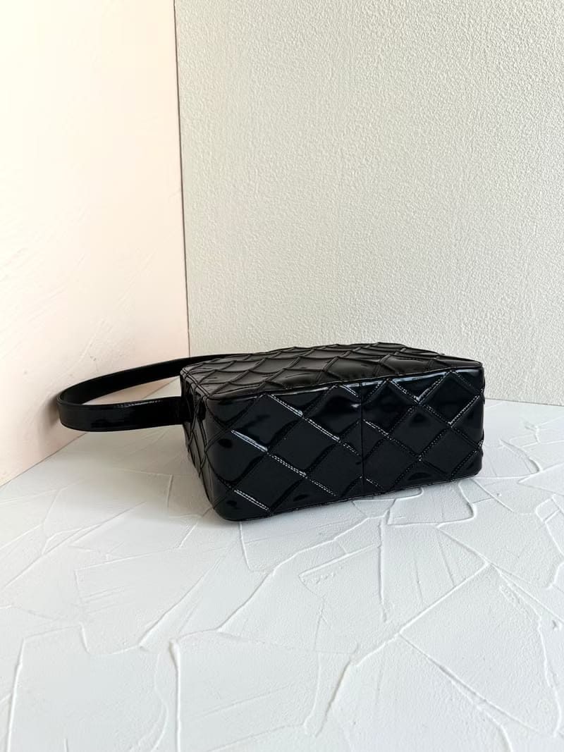 Pre-owned Chanel Black Gold-tone Matelassé Patent Leather Small Box Shoulder Bag