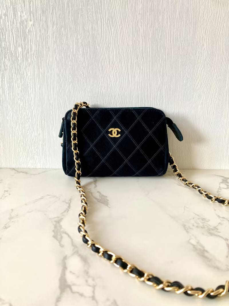 稀有品 Chanel 黑金色水鑽絲絹包/側背包/斜背包