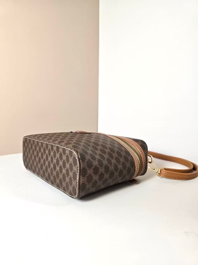 Second-hand Celine Arc de Triomphe presbyopic leather cosmetic chain shoulder bag/side bag/crossbody bag