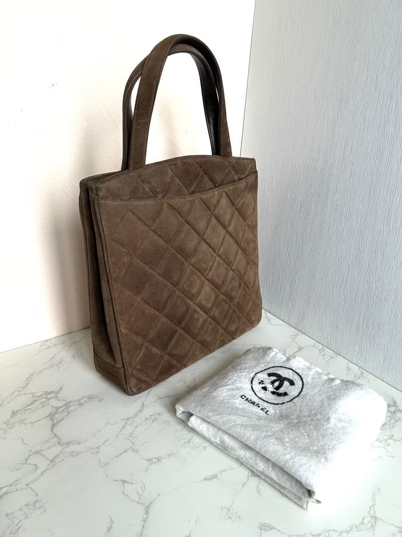 Chanel Coffee Gold Matelassé Twist Lock Kelly Tote/Handbag