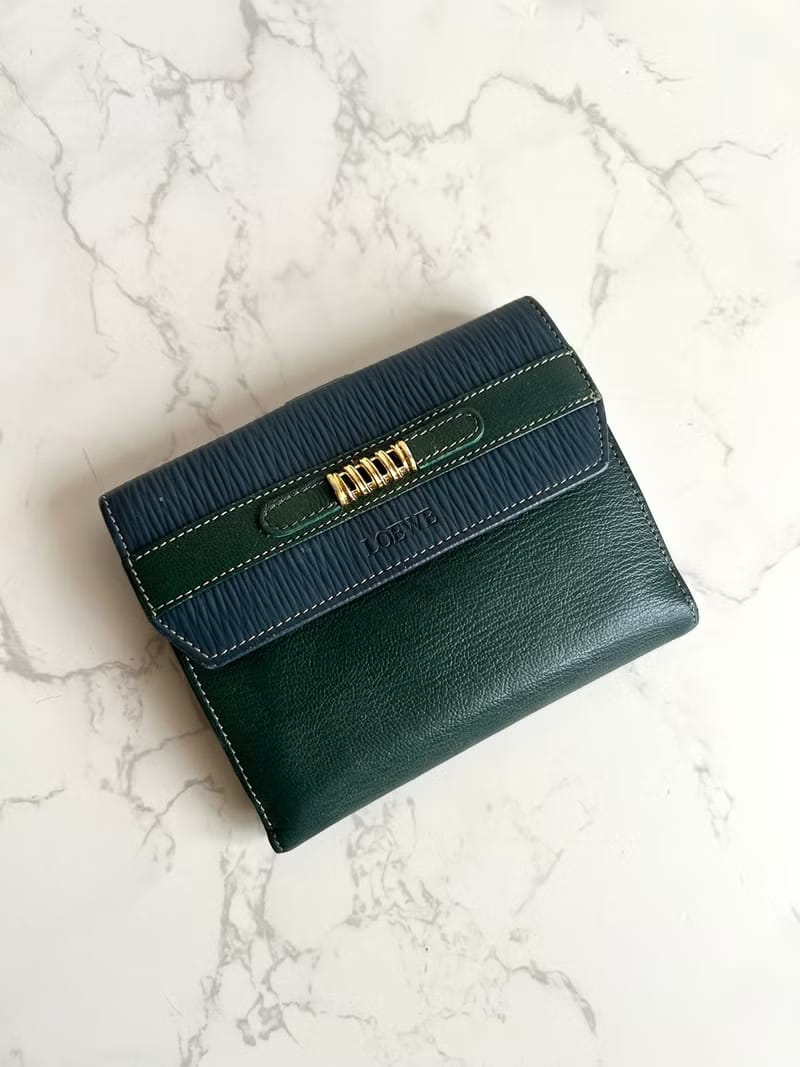 Loewe藍綠色金蛇骨中夾/短夾