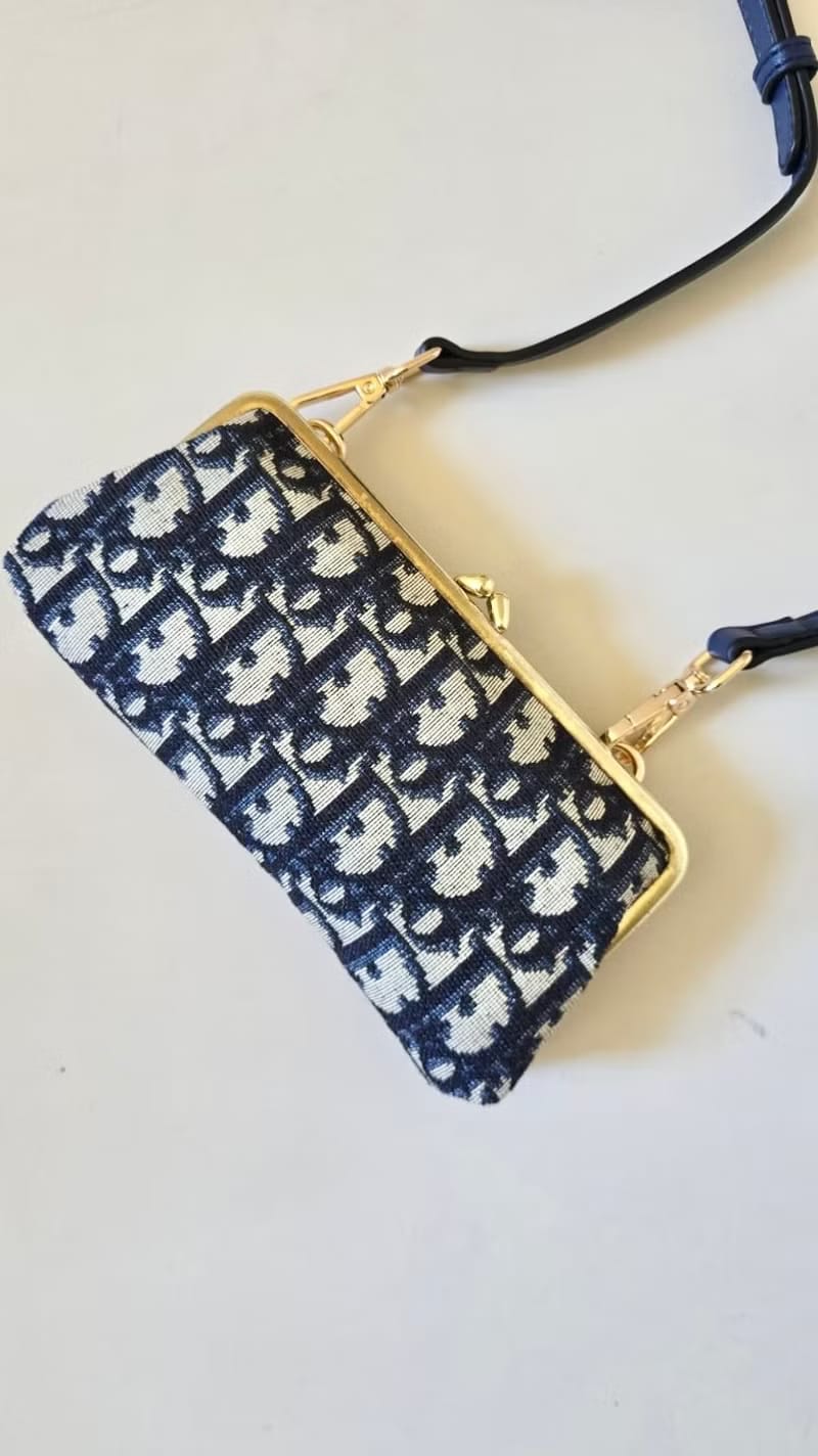 [Unused, stored item - with original box] Dior Blue Oblique Kisslock Two-way Pouch/Shoulder Bag/Crossbody Bag
