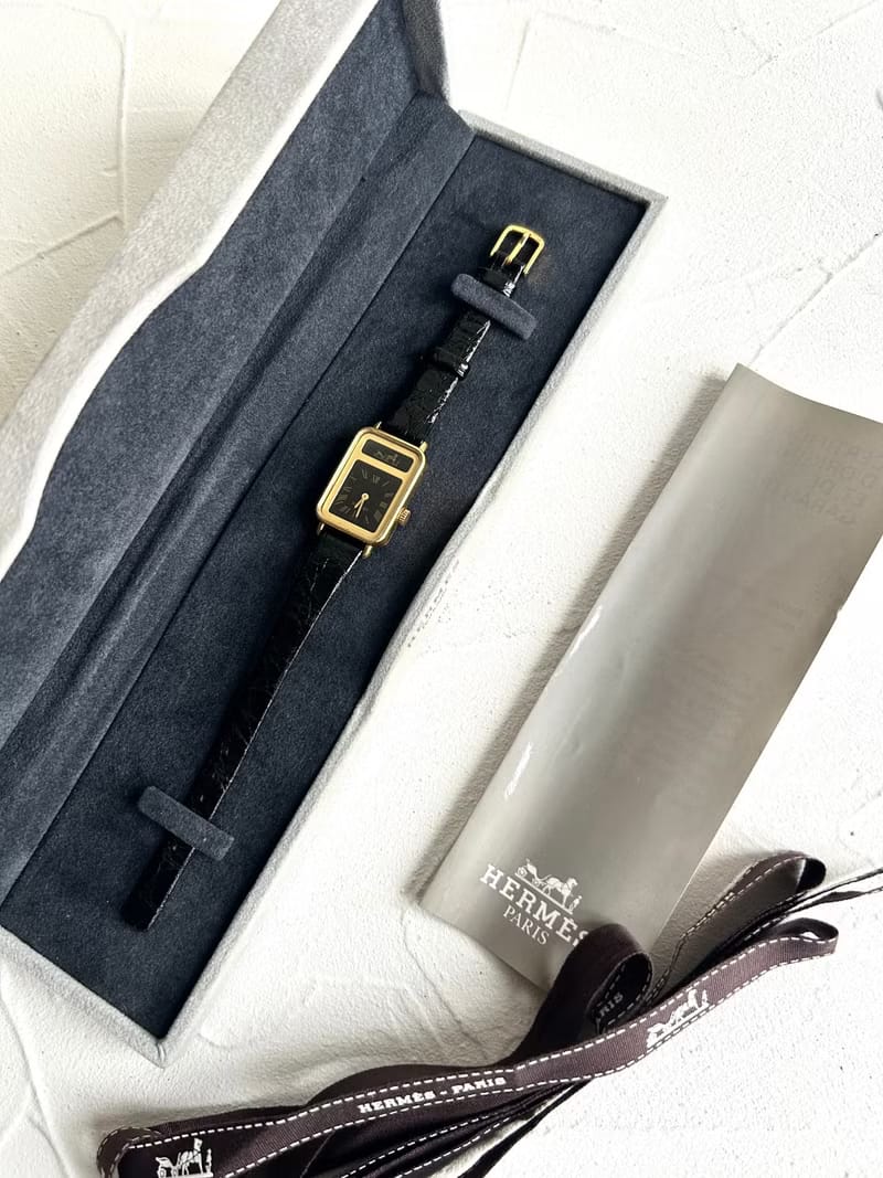 Hermes Tank Out-of-print Black and Gold Women's Vintage Watch