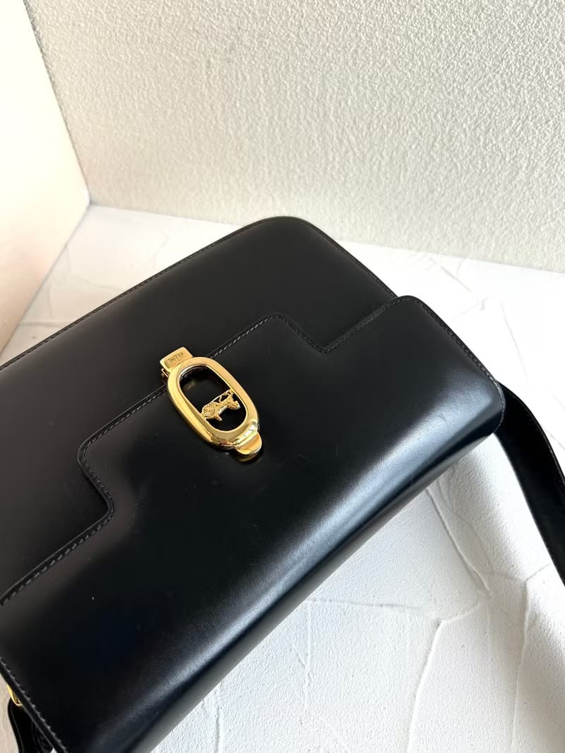 Celine稀有橢圓金扣馬車單肩包/側背包