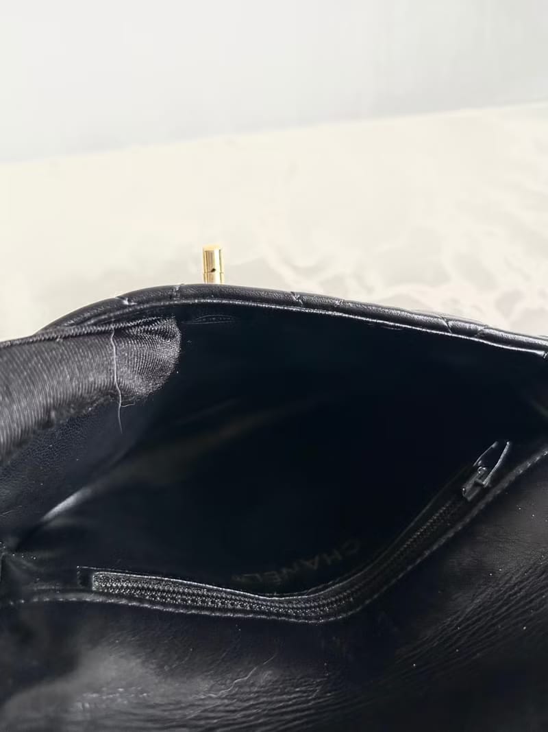 (客人訂金勿拍) Chanel黑色旋轉金扣單肩包/斜背包/側背包