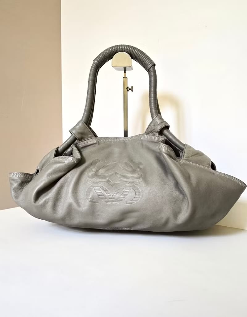 Loewe灰色納帕雲朵包/側背包/單肩包/腋下包