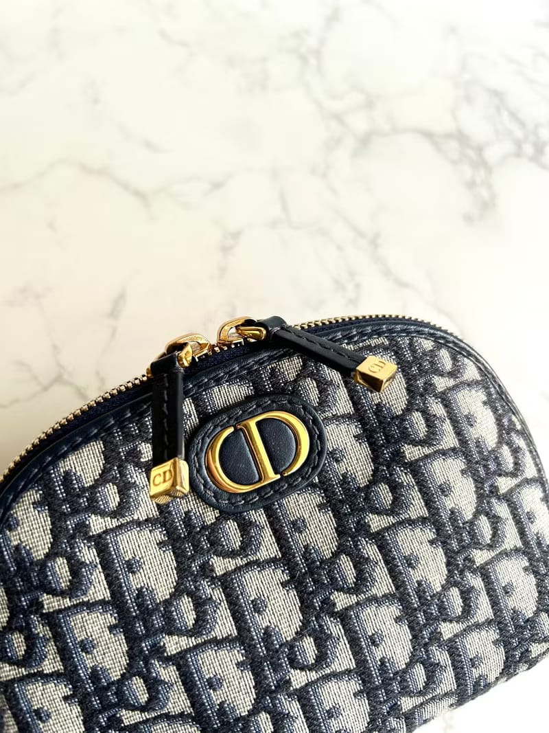 Christian Dior藍色老花30 Montaigne皮革包/化妝包/手拿包