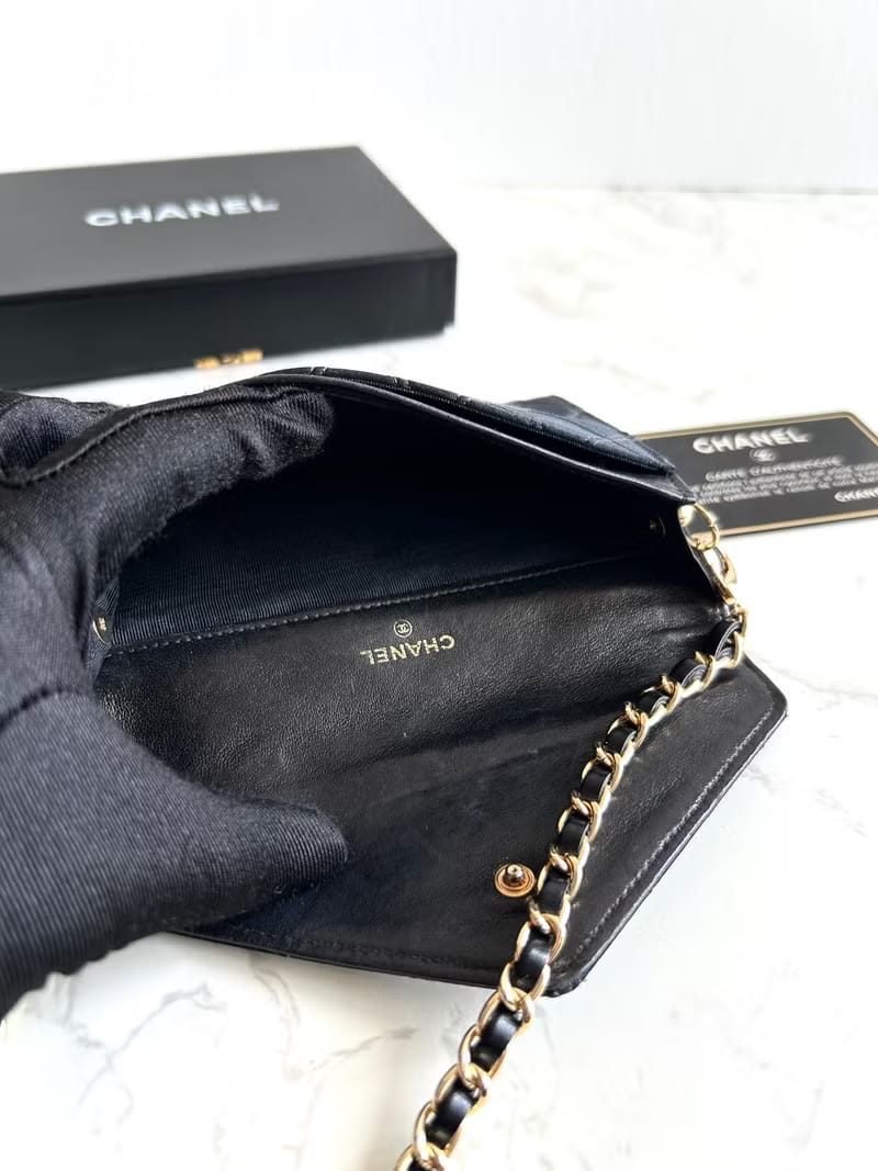 Chanel 黑色絲絹水鑽斜背包/單肩包/側背包