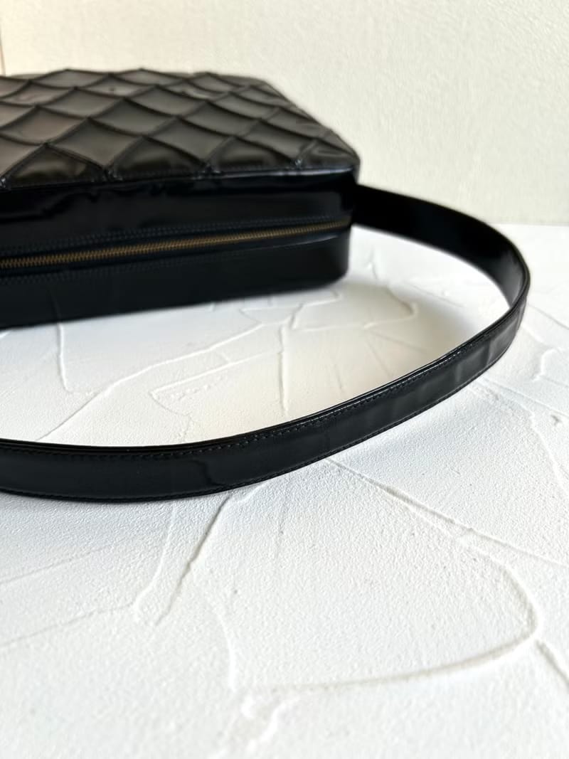 Pre-owned Chanel Black Gold-tone Matelassé Patent Leather Small Box Shoulder Bag
