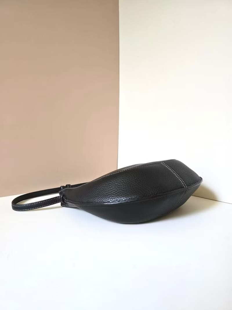 Loewe半月流浪包/側背包/腋下包/單肩包