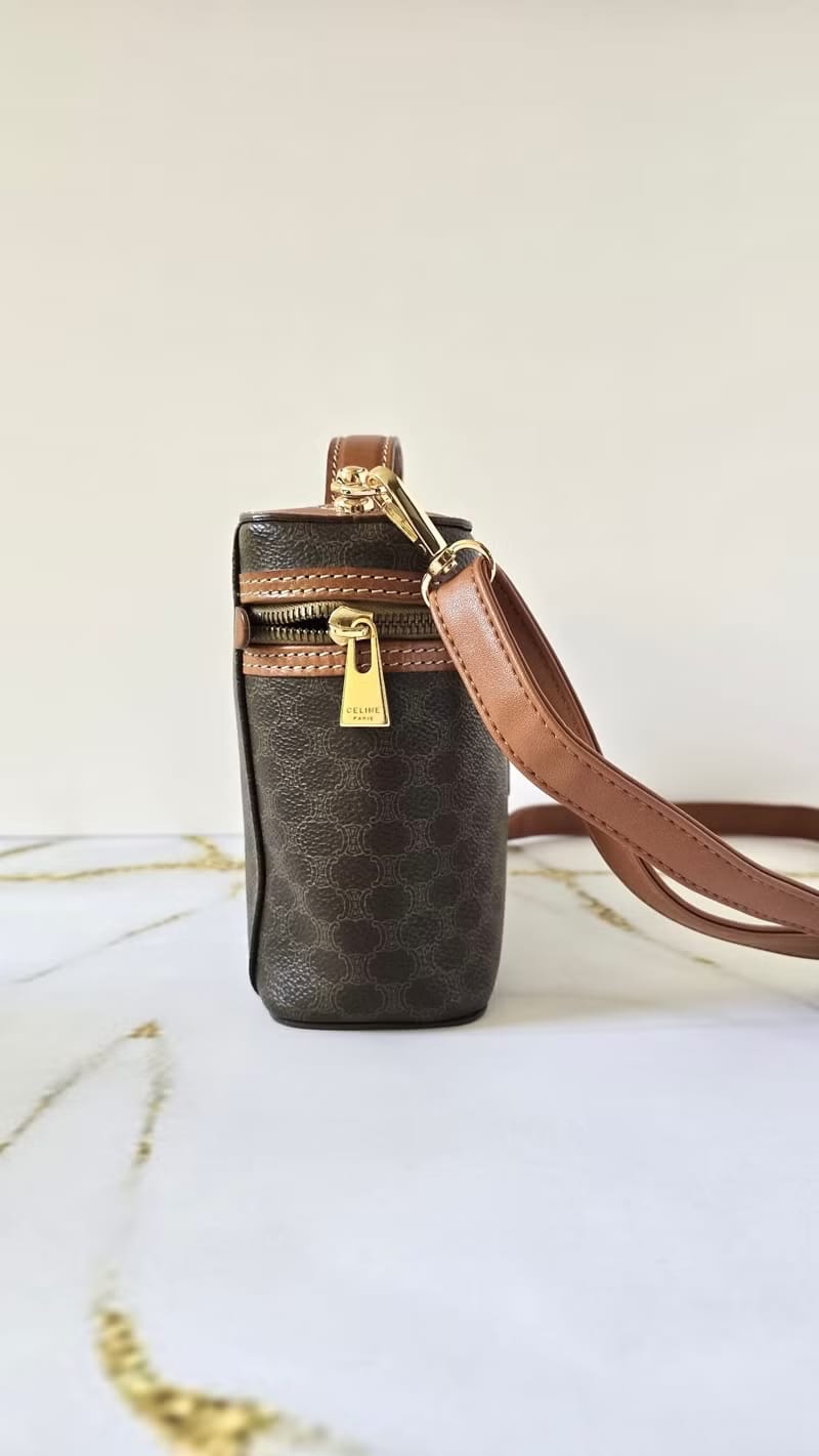 Celine咖啡色老花Vanity盒子包/斜背包/側背包/單肩包