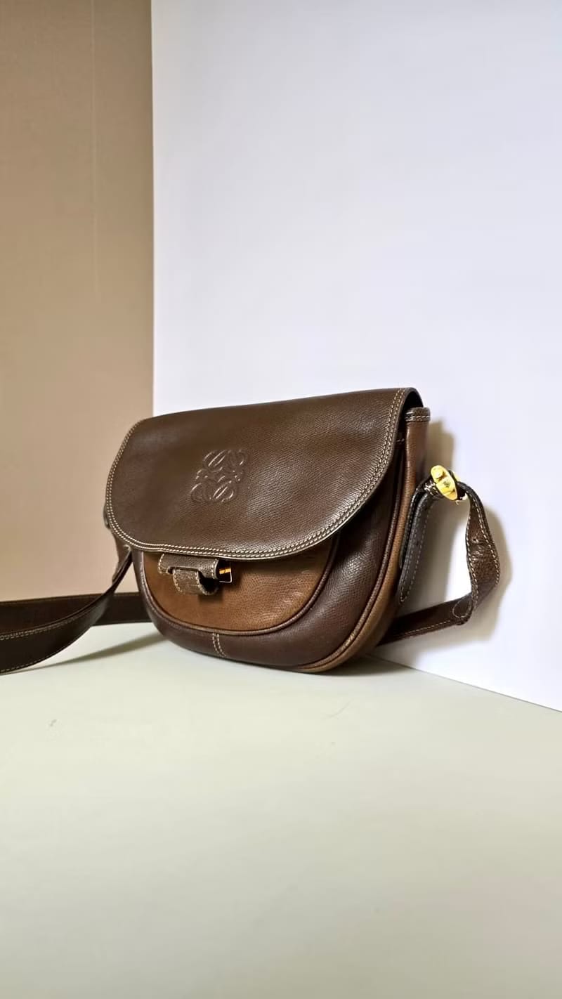 Loewe咖啡色馬鞍側背包/斜背包//單肩包