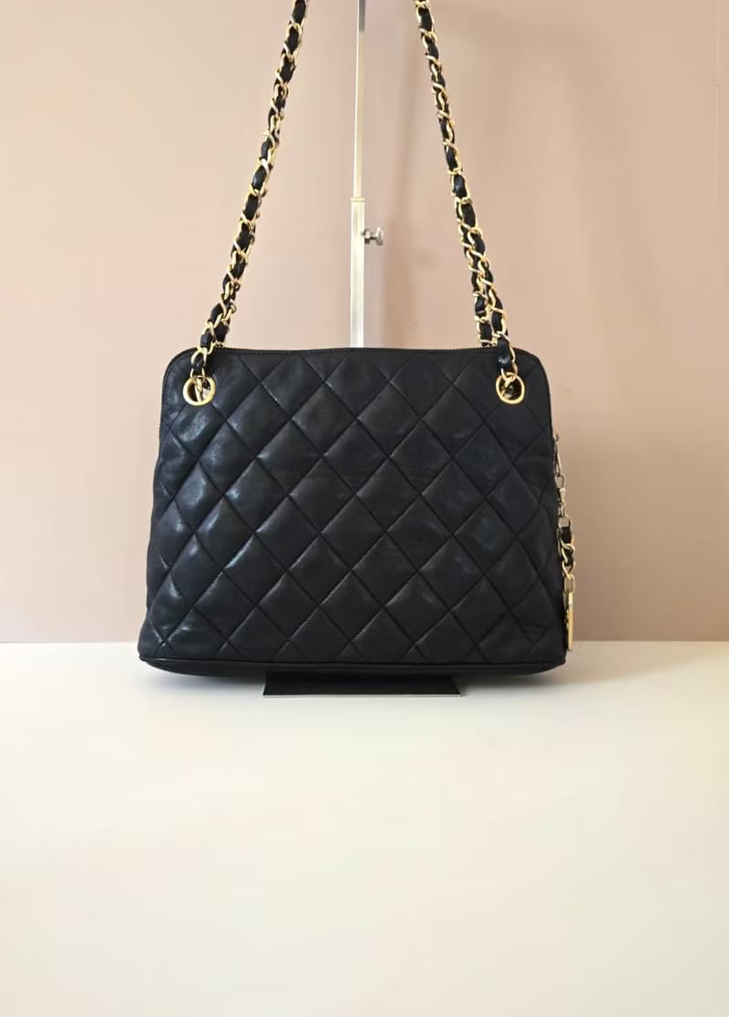Chanel Black Matelassé Small Shell Leather Chain Bag/Shoulder Bag/Crossbody Bag