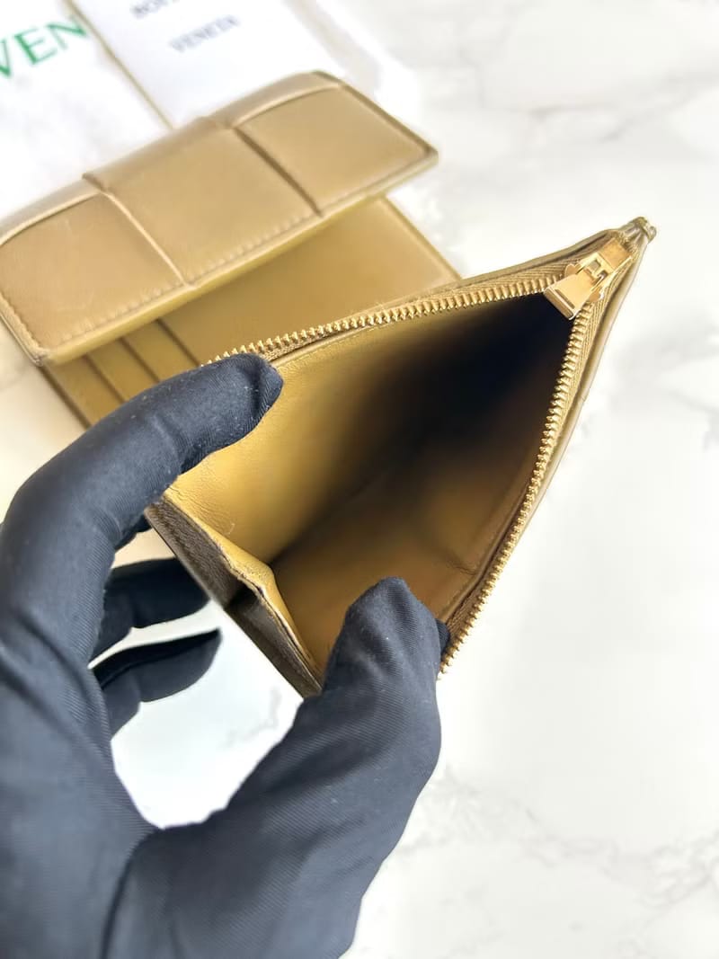 Bottega Veneta BV Cassette Short Wallet/Wallet/Purse/Medium Wallet