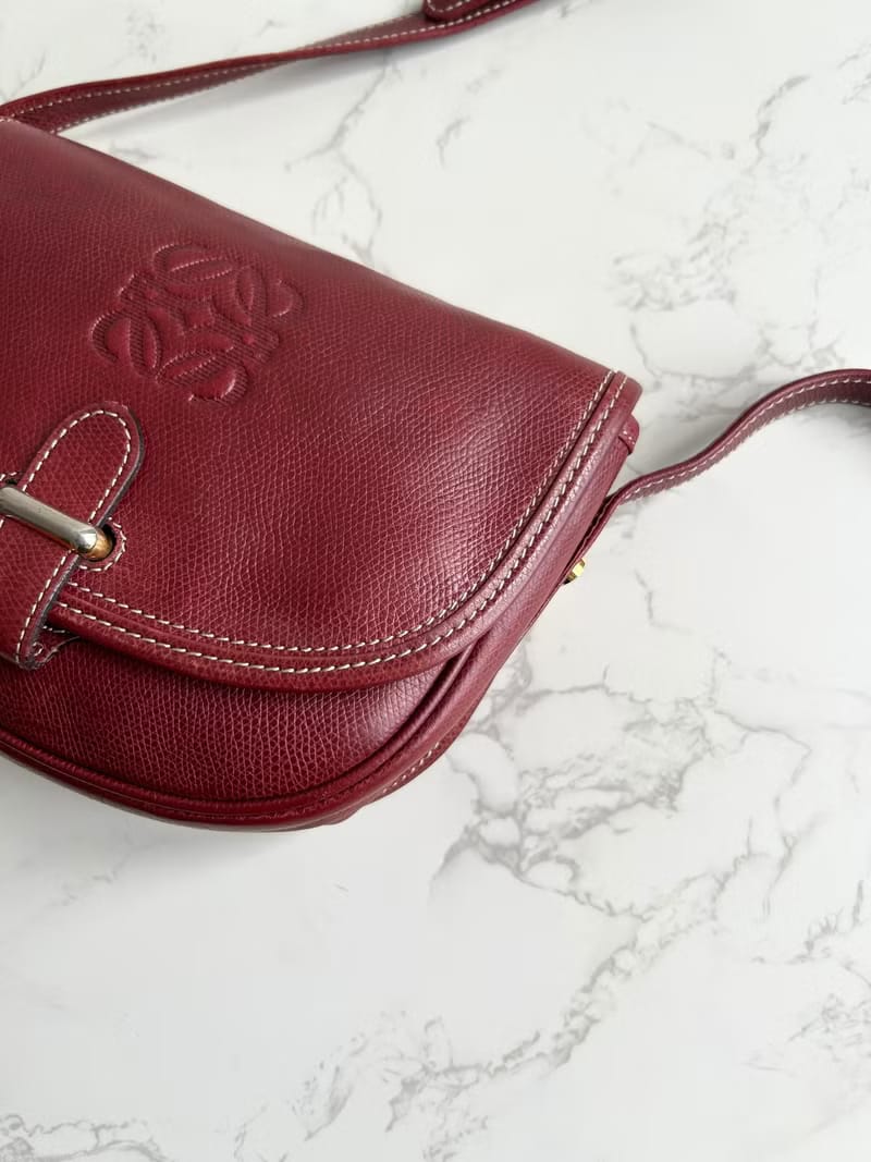 Loewe酒紅色馬鞍側背包/斜背包/皮革包/單肩包