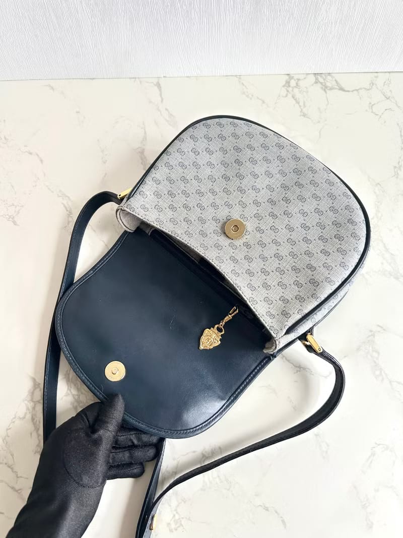 Gucci blue and black old flower half moon side backpack/oblique backpack/shoulder bag