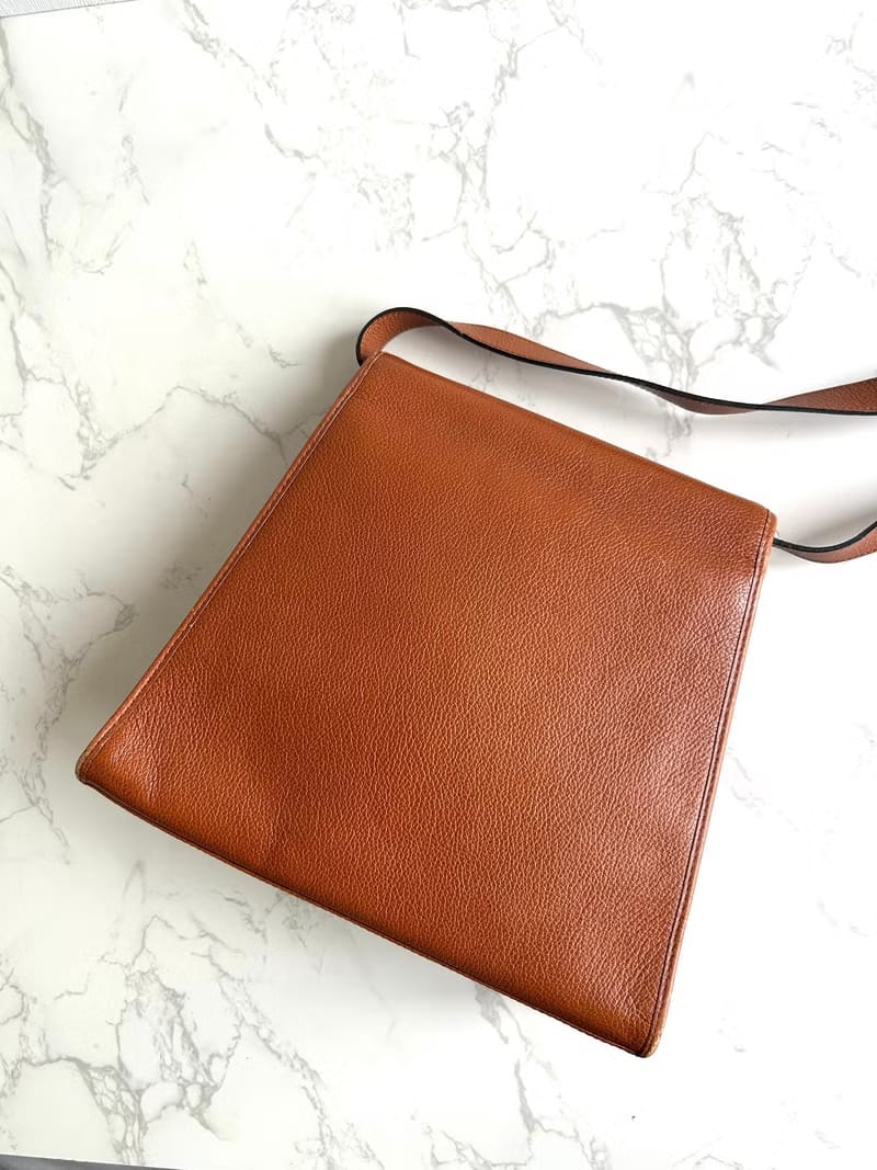YSL Yves Saint Laurent駝色刺繡翻蓋包/斜背包/單肩包/側背包
