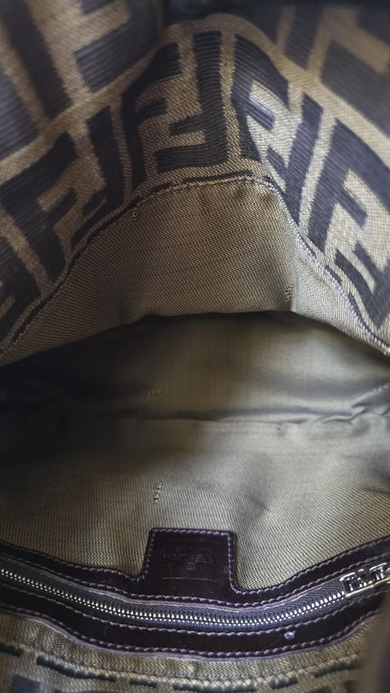 Fendi Zucca咖啡色老花Mama Baguette腋下包/側背包