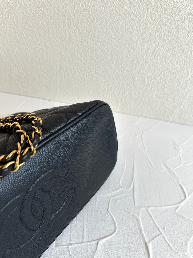 稀有中古二手Chanel黑色貝殼魚子醬皮革金色鏈條托特包/單肩包/側背包