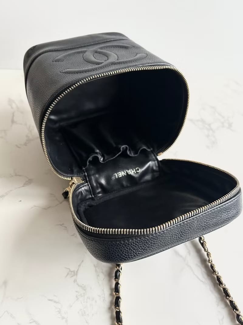 Chanel黑色魚子醬化妝盒子包/斜背包/側背包/單肩包