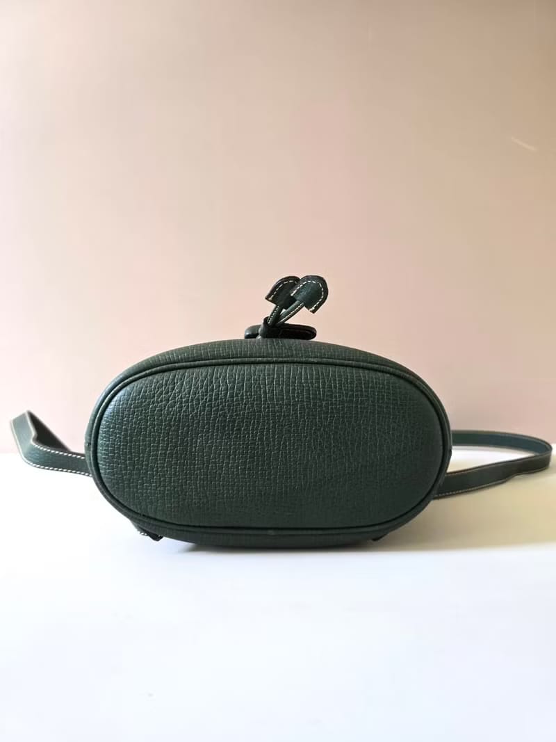 Loewe 橄欖綠旋轉扣後背包 雙肩包