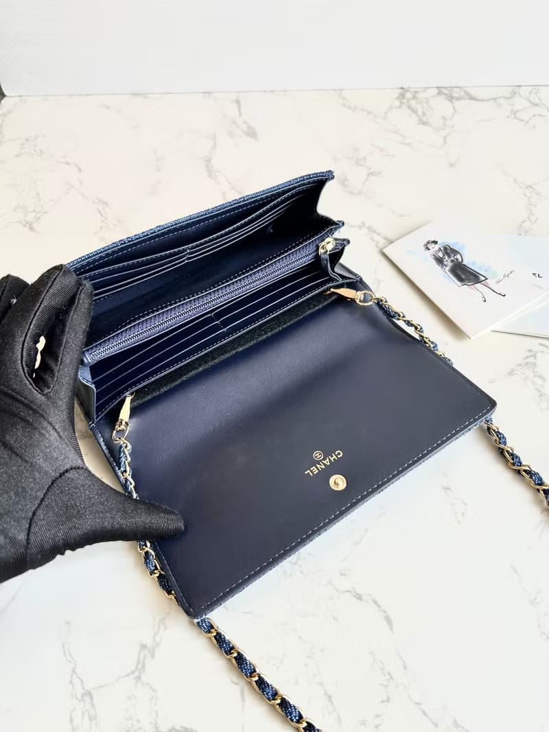 Chanel denim blue WOC side bag/oblique bag/long clip