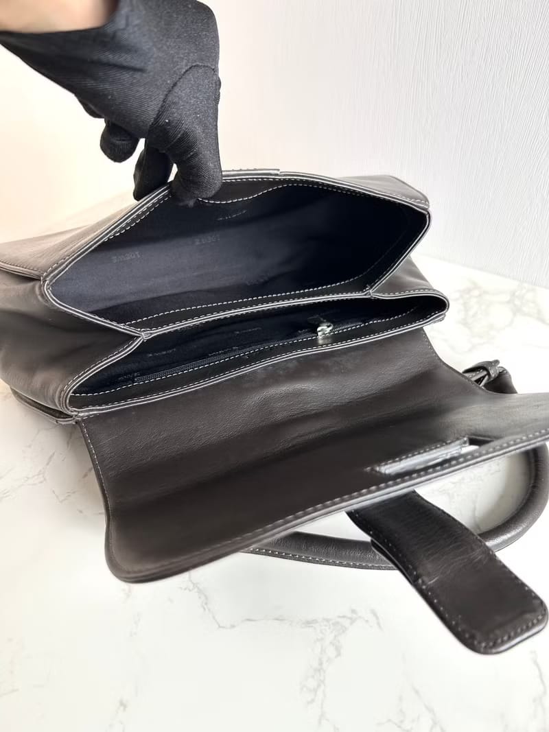 稀有Loewe焦茶色全皮Anagram Flap腋下包/側背包