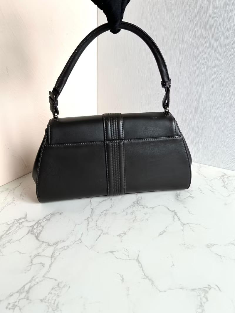 稀有Loewe焦茶色全皮Anagram Flap腋下包/側背包