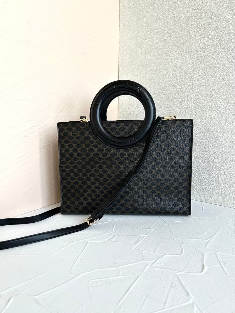 Second-hand Celine large leather ring black monogram tote bag/crossbody bag/side bag